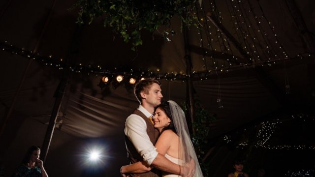 wedding tipi