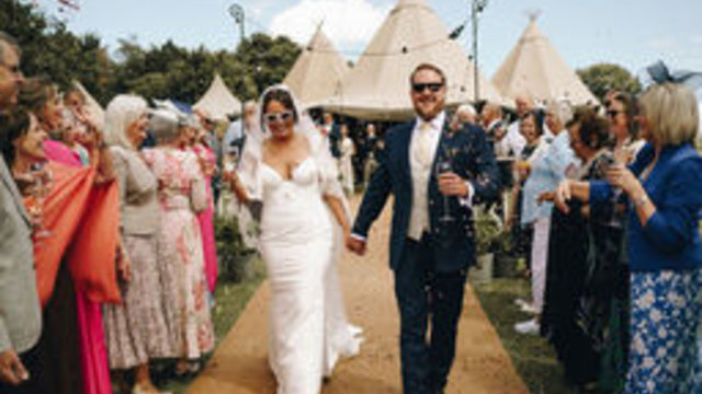 tent wedding in Devon
