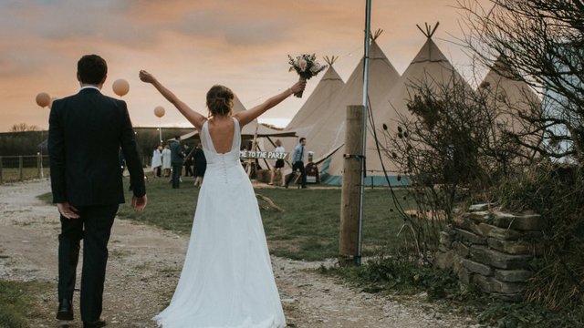 Real tipi weddings Anna and Mark