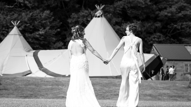 Real tipi weddings Jessie and Tamsin