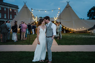 coastal tipi wedding In north devon