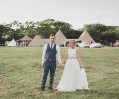 Real tipi weddings Gaby and Chris