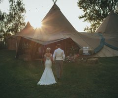 Real tipi weddings Eve and Tim